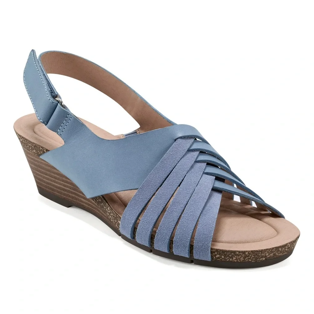 Hartie Round Toe Stacked wedge Heel Dress Sandals blue suede size 8.5 NWOT